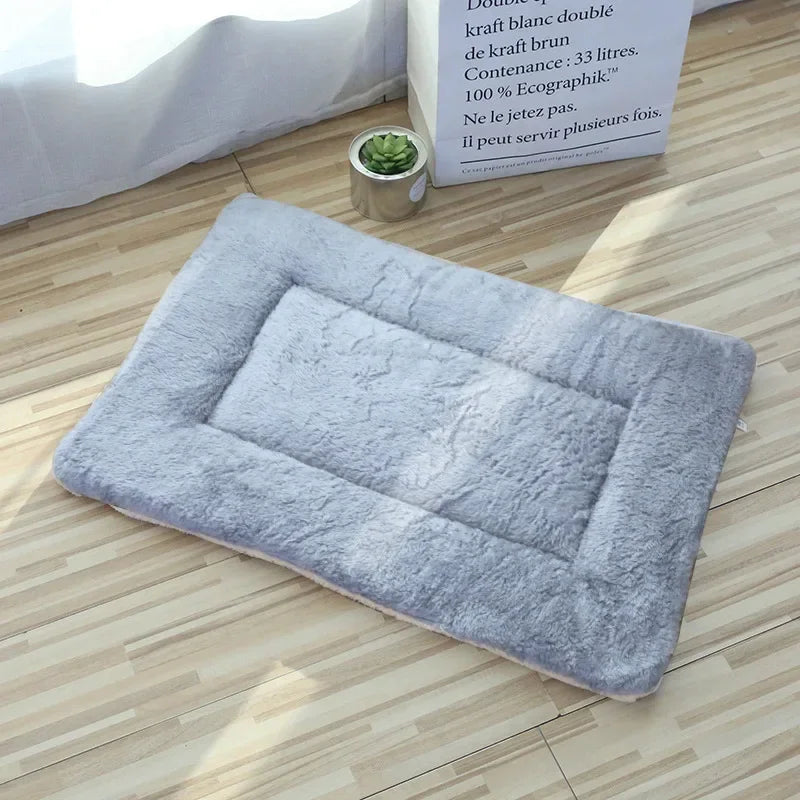 Double-Sided Plush Pet Mat – Cozy Bed & Blanket