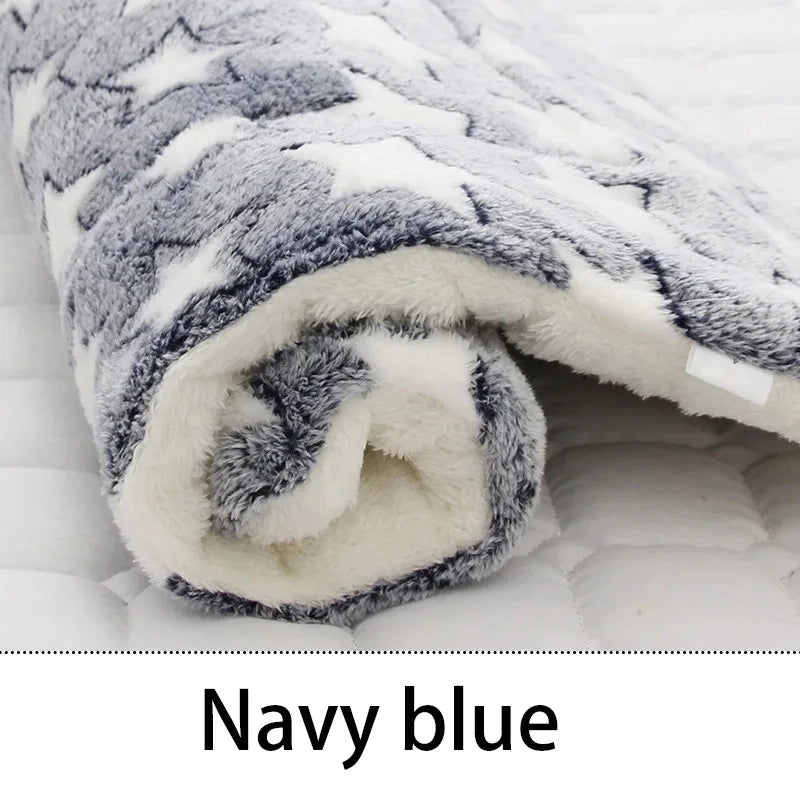 Flannel Pet Sleeping Mat – Cozy Dog & Cat Bed