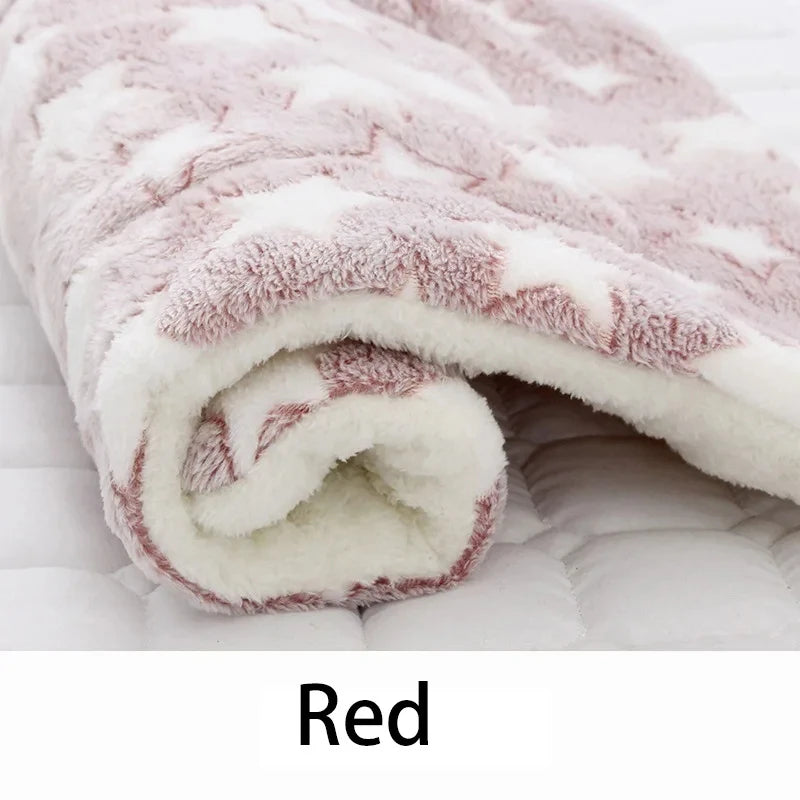 Flannel Pet Sleeping Mat – Cozy Dog & Cat Bed