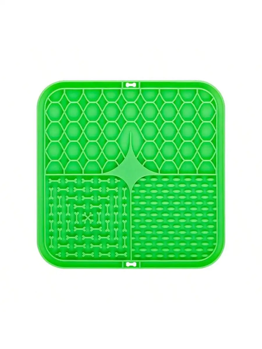 Silicone Pet Licking Pad – Slow Feeder with Suction Cup