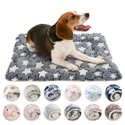 Flannel Pet Sleeping Mat – Cozy Dog & Cat Bed