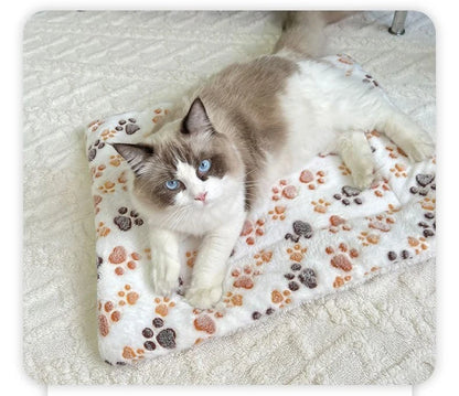 Flannel Pet Sleeping Mat – Cozy Dog & Cat Bed
