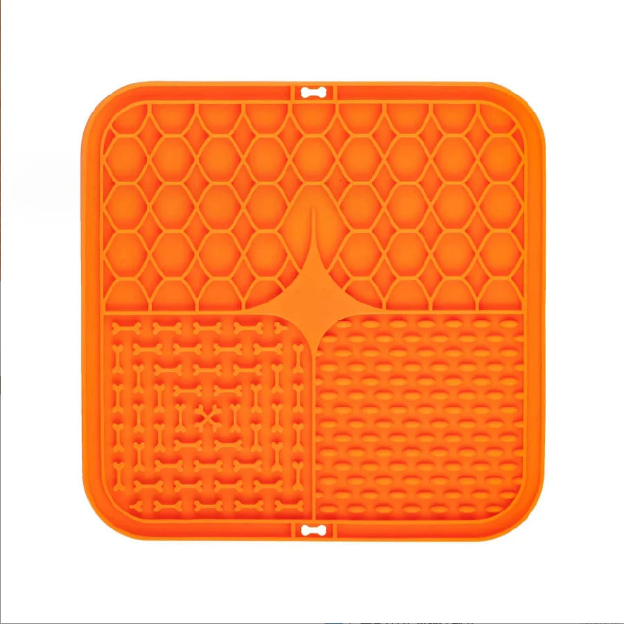 Silicone Pet Licking Pad – Slow Feeder with Suction Cup