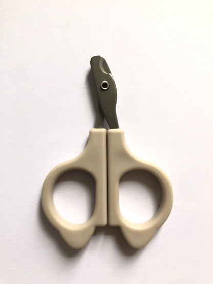 Professional Pet Nail Scissors – Cat & Dog Claw Trimmer