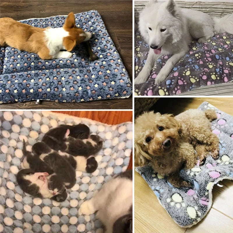 Flannel Pet Sleeping Mat – Cozy Dog & Cat Bed