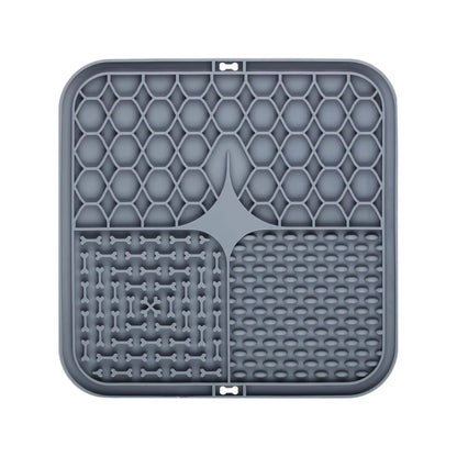 Silicone Pet Licking Pad – Slow Feeder with Suction Cup