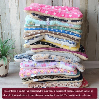 Double-Sided Plush Pet Mat – Cozy Bed & Blanket