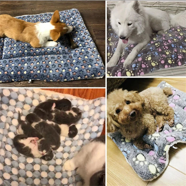 Flannel Pet Sleeping Mat – Cozy Dog & Cat Bed