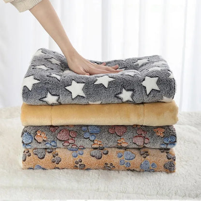 Flannel Pet Sleeping Mat – Cozy Dog & Cat Bed