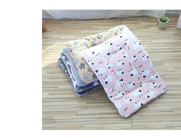 Double-Sided Plush Pet Mat – Cozy Bed & Blanket